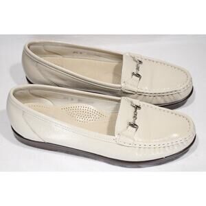 SAS TriPad Comfort Horse Bit Flats Womens 8.5 N Beige Leather Loafer Slip On